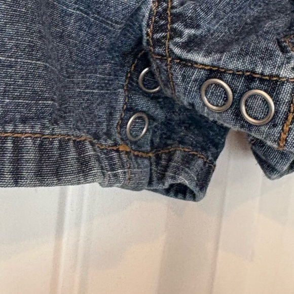 Tommy Hilfiger Jean Shorts Size 3-6 Months - Picture 4 of 5